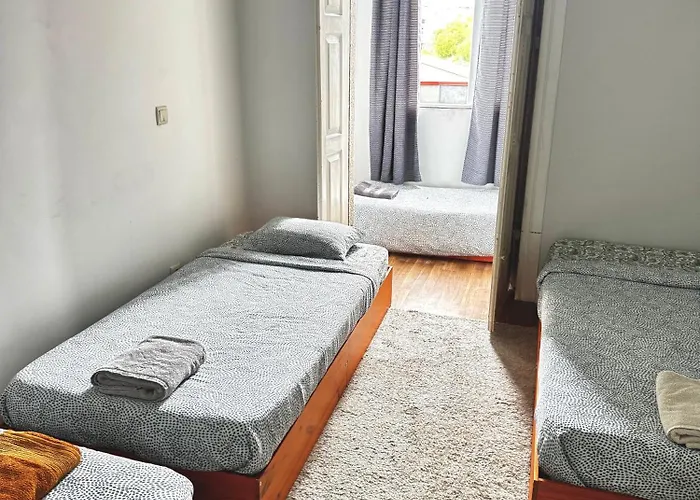 Ndussole 게스트하우스